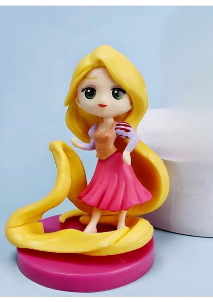 Prenses Rapunzel Figür - Büyülü Detaylarla Süslenmiş Dekoratif Tasarım