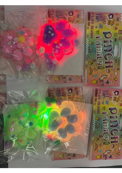 1 Adet Işıklı Kedi Patisi Squishy Oyuncağı Sukuşi (7,5x6,5cm) fiyatları