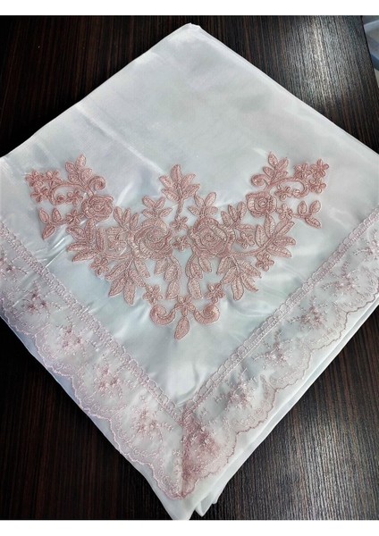 Şık Fransız Güpürlü Işlemeli Saten Lüks Bohça Nişan Için fiyatları