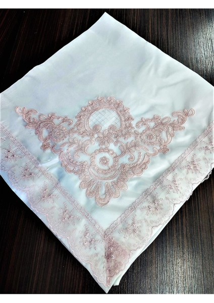 Şık Fransız Güpürlü Işlemeli Saten Çeyizlik Bohça Takımı fiyatları