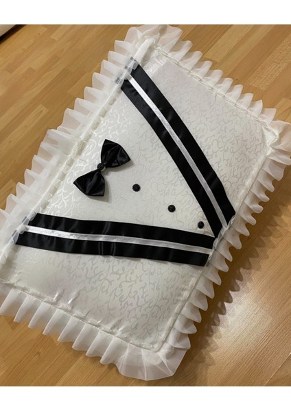 Şık Ekru Damat Figürlü Bohça 60X40, Söz, Nişan, Çeyizlik, Klasik Tarz modelleri