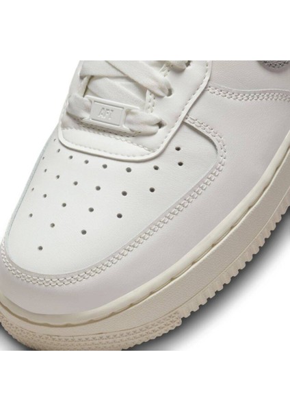Air Force 1 '07 Kadın Beyaz Renk Sneaker Ayakkabı