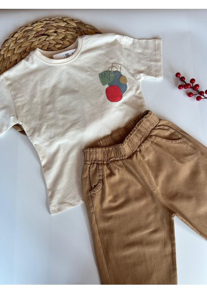 Erkek Çocuk Yumuşak Kumaş Pantolon ve Tshirt indirimleri