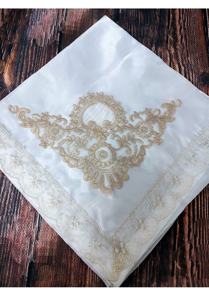 Krem Saten Güpürlü Işlemeli Çeyizlik Bohça ve Nişan Takımı fiyatları