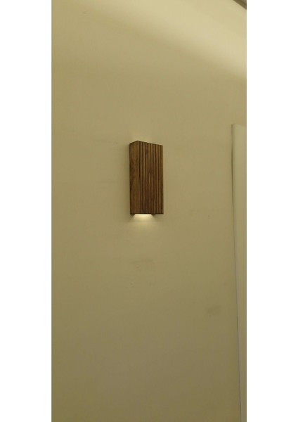 Ahşap ledli pilli aplik, duvar ve balkon dekorasyonu için çok renkli 20x10 cm