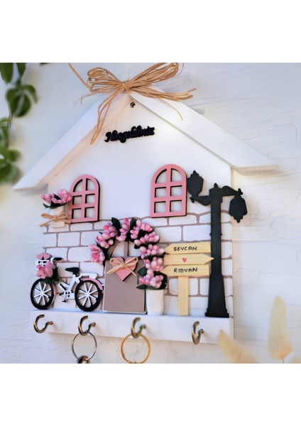 Pudra Renkli Anahtarlık Askısı, Hoş Geldiniz Yazılı Duvar Süsü, 27X27 cm fiyatları