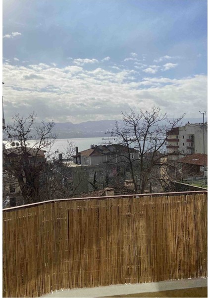 Doğal Kamış Hasır Balkon Çiti 60 cm x 5 m, şık ve dayanıklı balkon koruma seçeneği