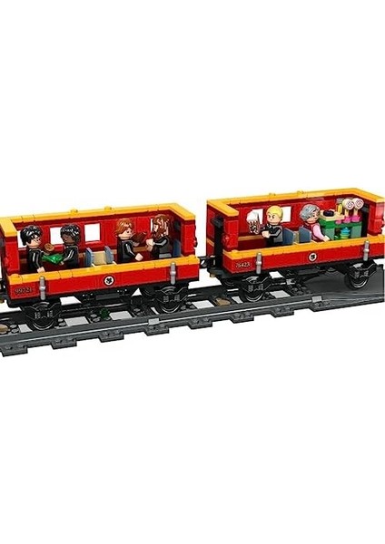 76423 Hogwarts Ekspresi ve Hogsmeade Istasyonu - Yeni.