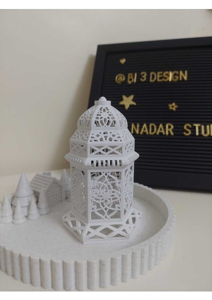 Beyaz Dekoratif Kandil Feneri, Ramazan Şıklığı ve Tealight Hediyesiyle Güzel Ortam modelleri