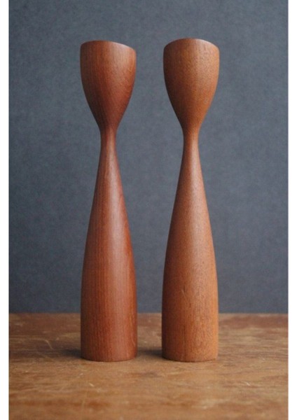 Şık Ahşap Iki Parçalı Mumluk Takımı, Doğal ve Zarif Dekorasyon Için Ideal