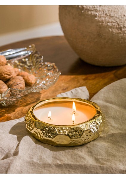 Sarı Metal Mumluk, 13CM, Şık ve Dekoratif Ev Süsü