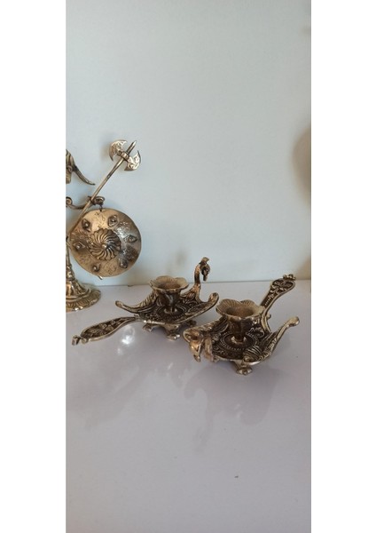 Şamdan Pirinç Kuğu Figürlü, Şık ve Zarif Dekoratif Mumluk, Tek Adet Fiyatıyla