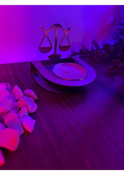 Katlanabilir Metal Mumluk, Silüet Detaylı, Şık ve Kullanışlı Tasarım fiyatları