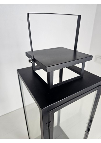 Büyük Boy Metal Mumluk Fener, Şık Siyah Tasarım ve Dayanıklı Malzeme fırsatları