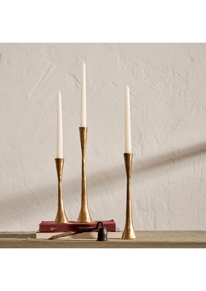 Şık Gold Mumluk (28X7 Cm) ile Yenilik ve Zarafet Evinizde Buluşuyor indirimleri