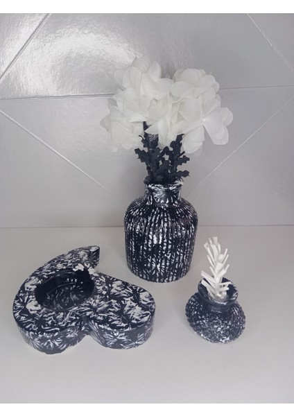 Şık Siyah-Beyaz Dekoratif Mumluk ve Vazo Takımı, Hediye Seçeneği