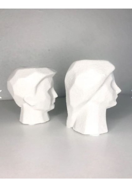 Beyaz Çiftli Mumluklar, Şıklık ve Sıcaklık Katacak Dekorasyon Ürünü