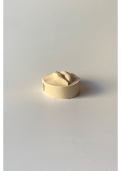 Şık Bej Lip Şamdan, Evinize Zarif Dokunuş modelleri