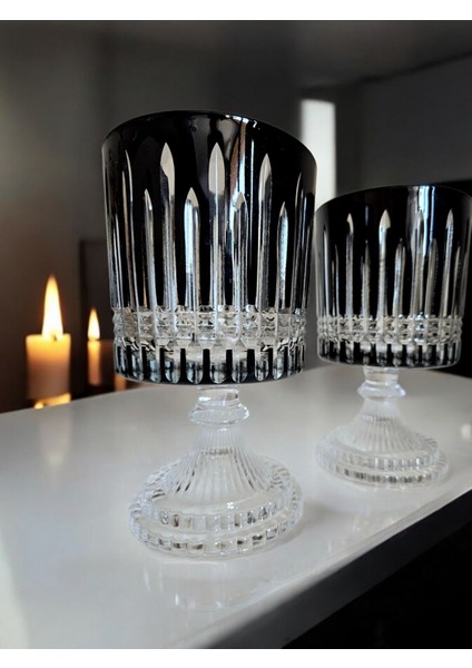 Şeffaf Kristal Cam Kesme Siyah Ayaklı Mumluk ve Vazo Seti