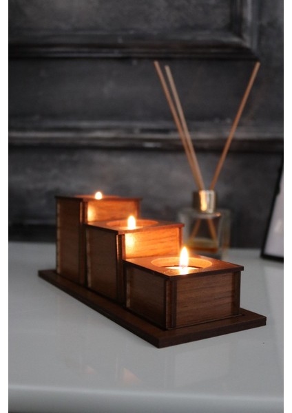 Kahverengi Ahşap Dekoratif Mumluk, Şık ve Doğal Tasarım, Ev Dekorasyonuna Zarif Dokunuş