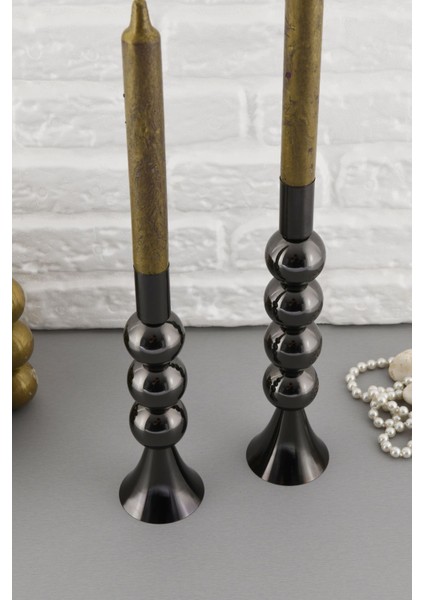 Iki Adet Platin Renk Metal Şamdan Seti, Şık ve Dekoratif Mumlukler modelleri