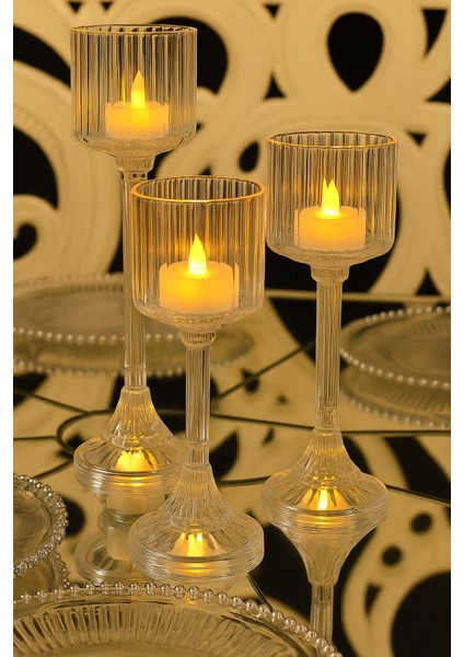 3'lü Kristal Ayaklı Şeffaf Mumluk Takımı, Şıklık ve Zarafet Için Ideal Seçim