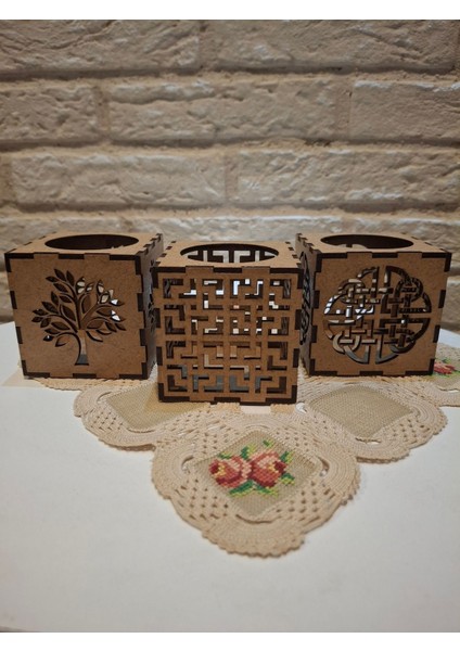 Şık Ahşap 3'lü Mumluk Seti, Doğal Renk, Sıcak Atmosfer Sağlar. fırsatları