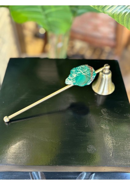 Yeşil Mum Söndürücü Şık ve Kullanışlı Tasarım