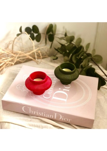 2'li Tealight Mumluk Kırmızı ve Haki, 8x6 Cm, Şık ve Estetik Aydınlatma Seti