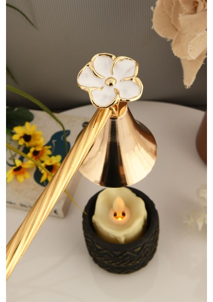 Altın ve Beyaz Renkli Çiçek Figürlü Metal Mum Söndürücü fırsatları