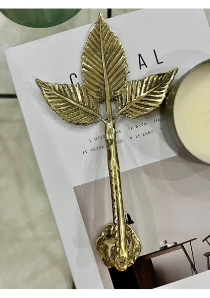 Sarı Pirinç Döküm Yapraklı Mum Söndürücü, Şık Ev Dekoru Aksesuarı modelleri