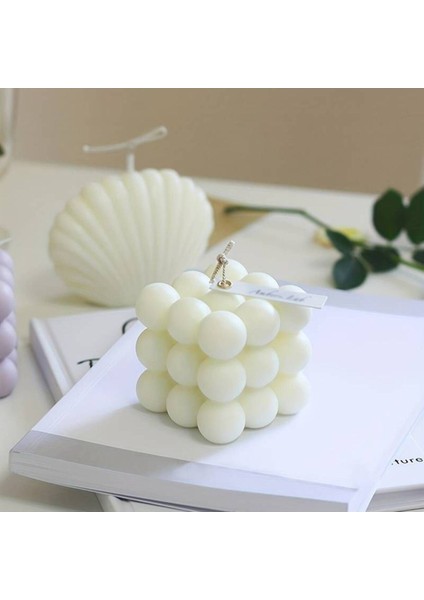 Kişiselleştirilebilir Büyük Boy Vanilya Kokulu Renkli Dekoratif Mum Seti 3 Adet indirimleri