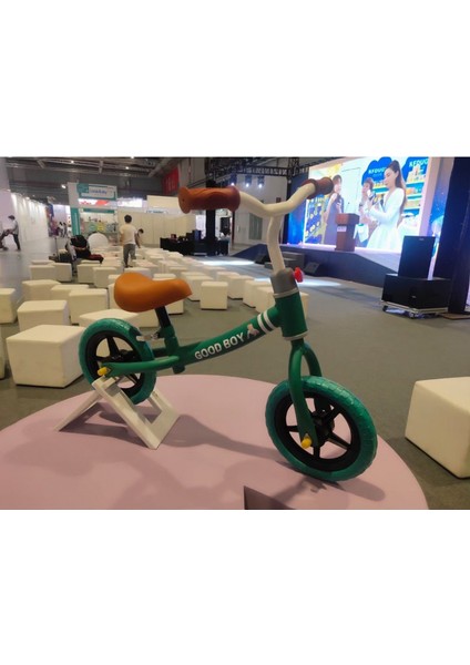 Ayak Pedalı Olmayan Çocuk Denge Arabası Iki Tekerlekli Kendinden Tahrikli Bisiklet 3-5 Yaş Bebek Paten Yürüteç (Yurt Dışından)