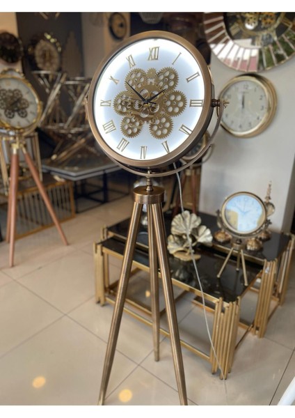 Beyaz Metal Tripod Saat, Eskitme Kaplama, Full Metal, Şık ve Dayanıklı Tasarım