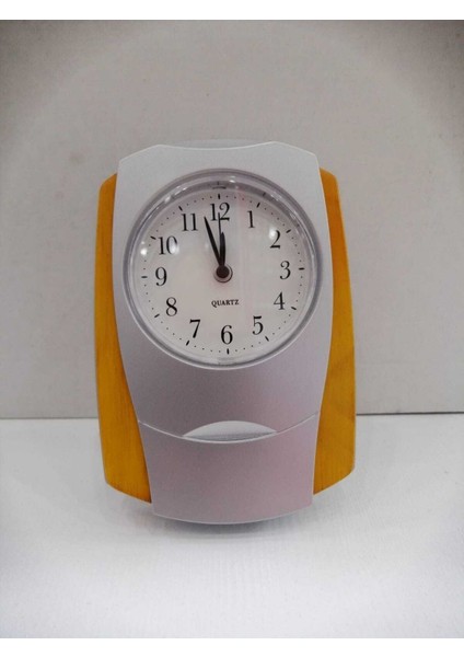 Nostalji Tarzında Küçük Alarmlı Masa Saati, Şık ve Kullanışlı Tasarım