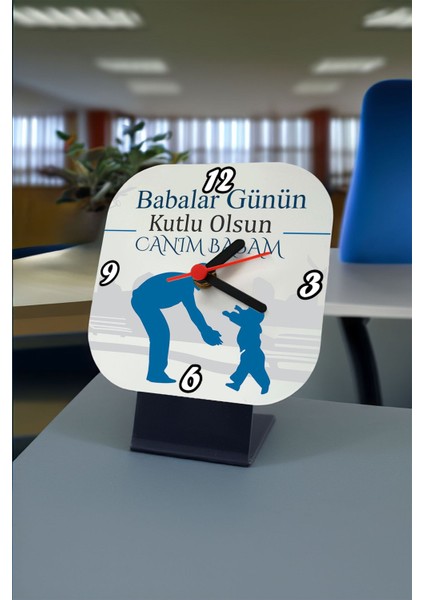 Baba Günü Mesajlı Kare Masa Saati, Şık ve Anlamlı Hediye Seçeneği fiyatları