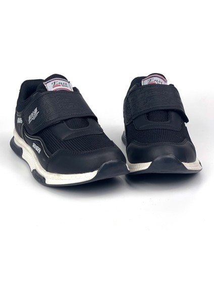 Kadın Siyah Beyaz Bağcıksız Cırtlı Hafif Rahat Günlük Sneaker Spor Ayakkabı