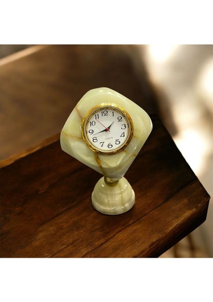 Yeşil Oniks Zar Saat, Şık ve Zarif Takı Tasarımı fiyatları