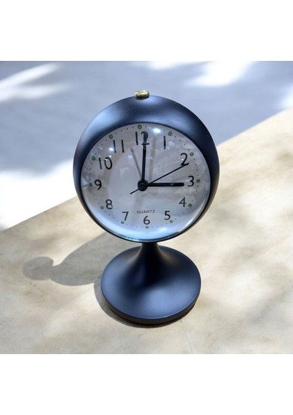 Işıklı ve Alarm Özellikli Şık Metal Masa Saati, Modern ve Kullanışlı Tasarım. fırsatları