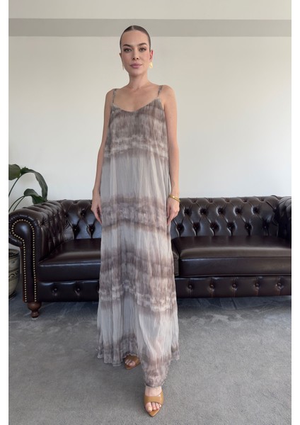 Askılı Desenli Şifon Elbise- Füme indirimleri