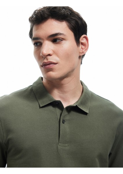 Kısa Kollu Pamuklu Pike Kumaş Polo Yaka Slim Fit Tişört