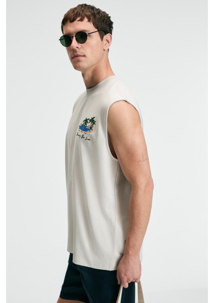 Superrıor Erkek Baskı Detaylı Bisiklet Yaka Oversize Fit Bej T-Shirt fırsatları