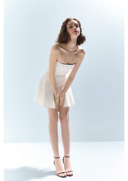 Coool Skater Fit Straplez Bengalin Mini Beyaz Elbise F3950AX25SM fiyatları