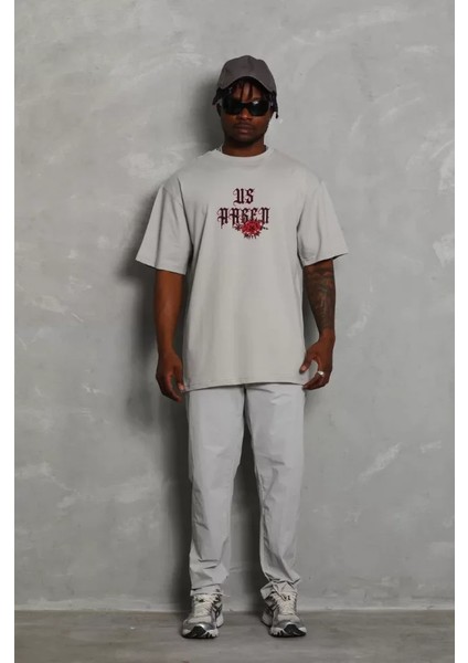 Unisex Oversize Baskılı Bisiklet Yaka T-Shirt - Gri fırsatları