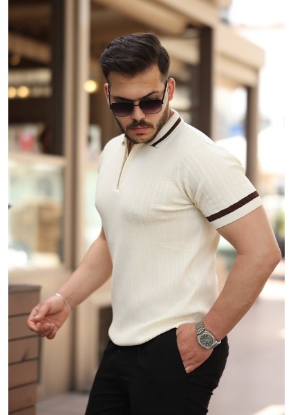 Erkek Yaka ve Kolları Çizgi Detaylı Fermuarlı Kısa Kollu T-Shirt fiyatları