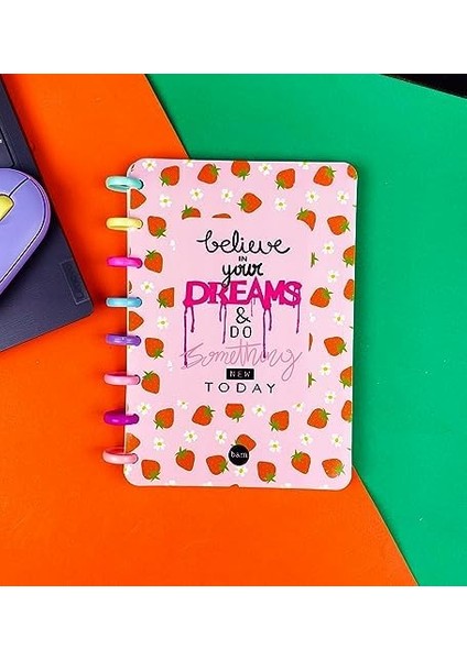 Your Dreams Çilek Tasarımlı Yeni Nesil Kalp Spiralli Defter