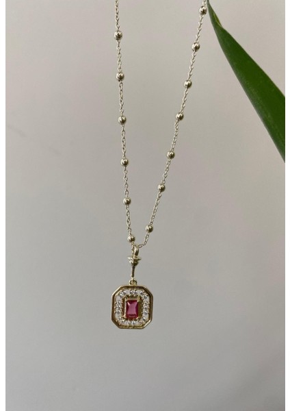 Kırmızı Taşlı Pirinç Gold Kolye modelleri