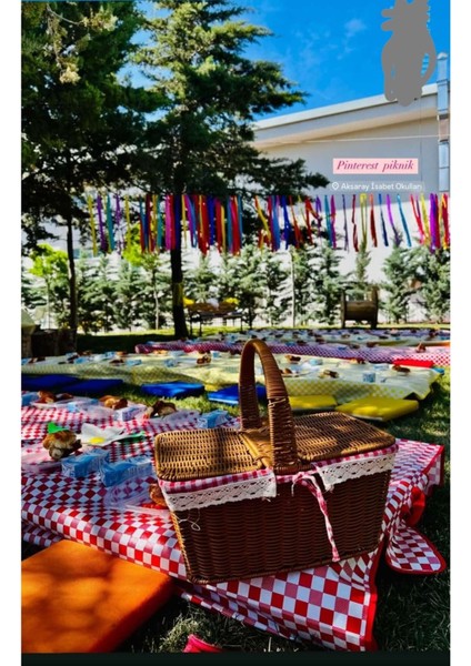 Sarı Su Geçirmez Piknik Matı 160X200, Doğa Keyfi Için Mükemmel ve Şık Seçenektir.