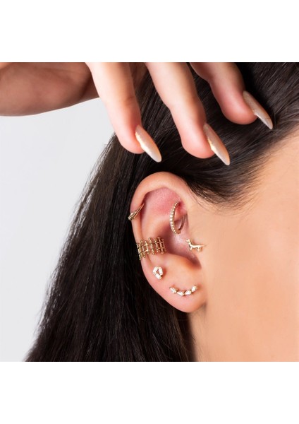 14 Ayar Altın Köpek Motifli Minimal Tragus Piercing