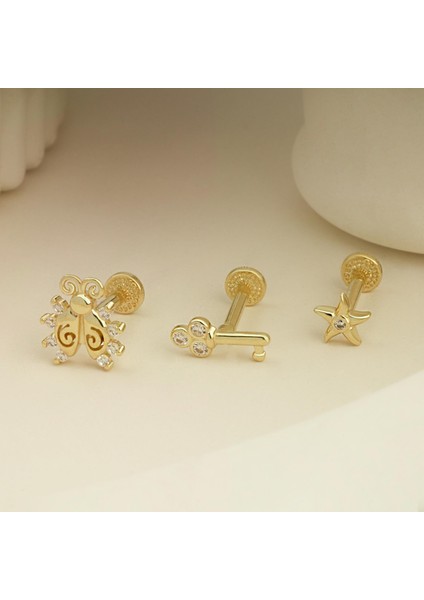 14 Ayar Altın Taşlı Yıldız Minimal Tragus Piercing